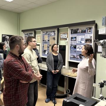 Музей истории медицины имени Г.А. Алексеева посетили поисковые отряды ЧГУ имени И.Н. Ульянова «Георгиевская лента» и ЧГПУ имени И.Я. Яковлева «Память»