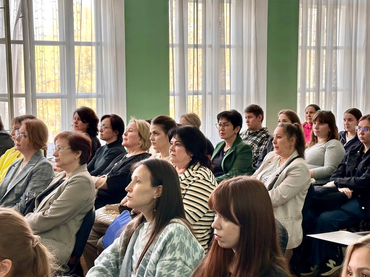 елноеолоне