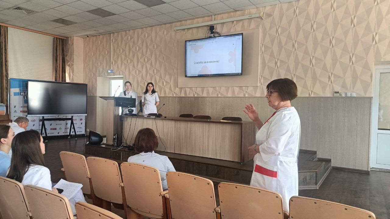 апренлпндм