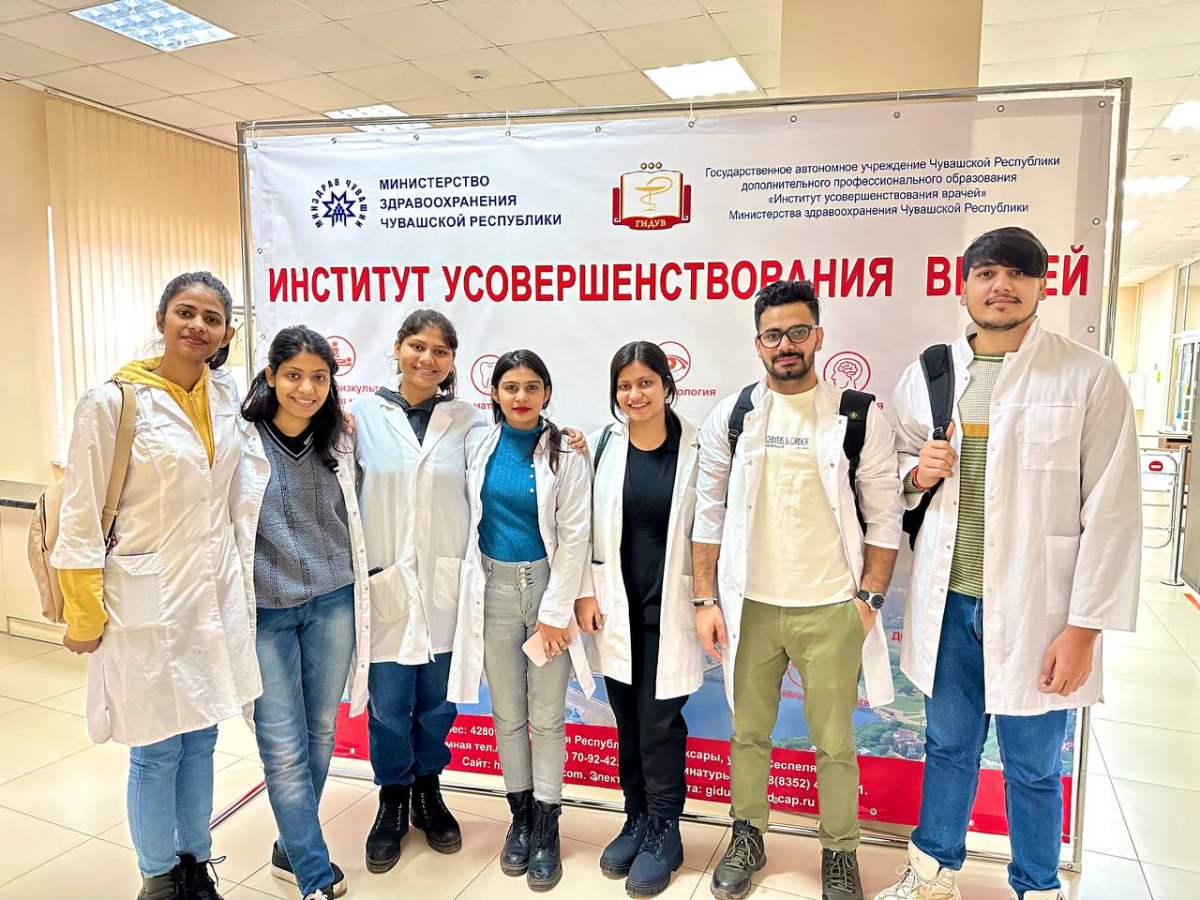 Иностранные студенты медицинского факультета Чувашского государственного университета имени И.Н. Ульянова посетили симуляционно-аккредитационный центр