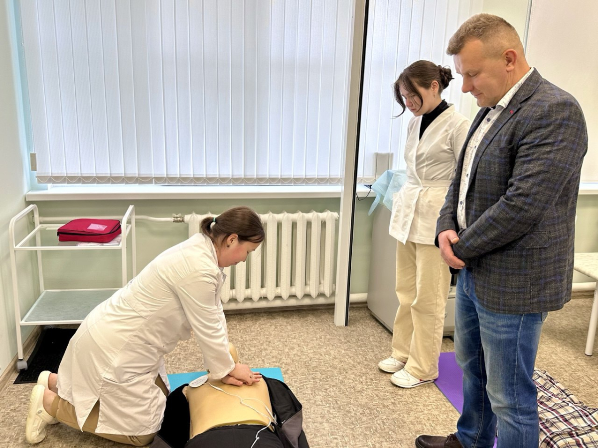 Ординаторы института совершенствуют свои навыки для успешного прохождения первичной специализированной аккредитации