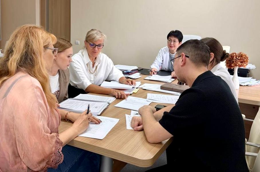 В рамках республиканского проекта по наставничеству в здравоохранении «Путь профессионала» в Центральной городской больнице был проведен аудит организации системы наставничества и работы кадровой службы