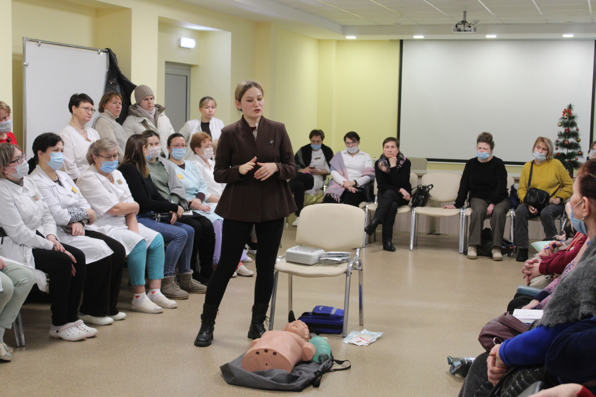 Преподаватель института Анастасия Капитонова провела обучение для врачей Новочебоксарского медицинского центра