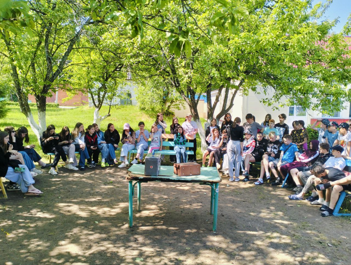 Выездная лекция "Люди в белых халатах" в рамках марафона экскурсий, организованного ко Дню России