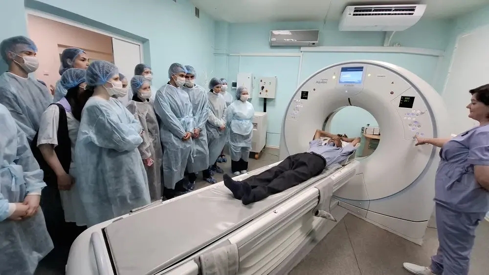 Шаг навстречу карьере в медицине сделали учащиеся 10 класса МБОУ «Кугесьская СОШ №1» Чебоксарского муниципального округа