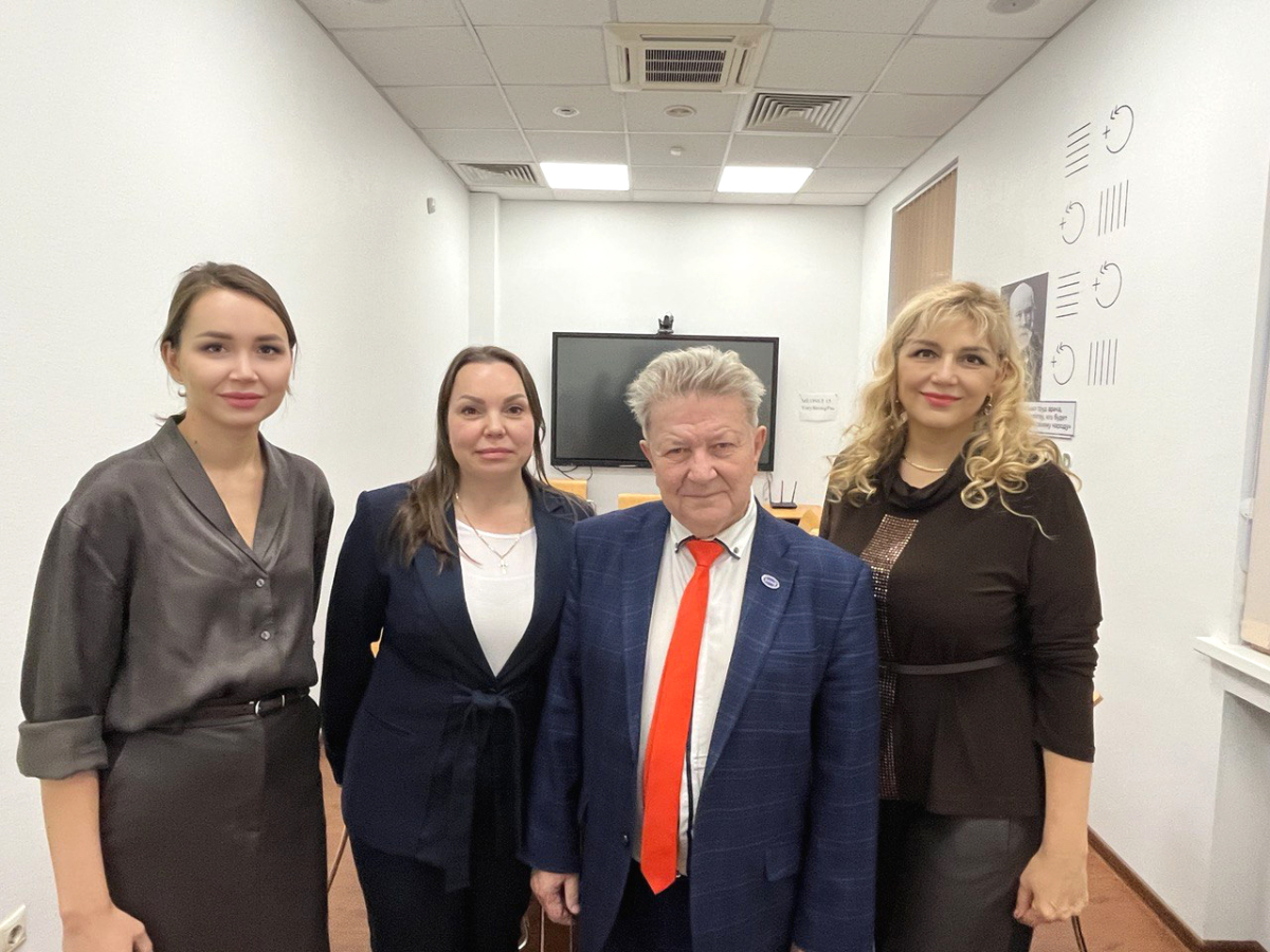 Сотрудники Института усовершенствования врачей приняли участие в работе Стратегической сессии «Здоровьесбережение в фокусе научной парадигмы экспертного сообщества»