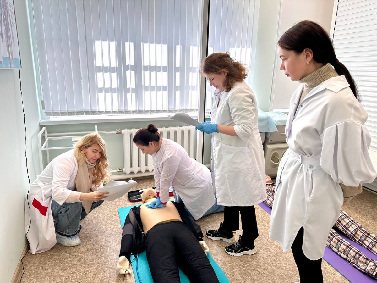 Выпускники-ординаторы продолжают проходить предаккредитационную подготовку к прохождению первичной специализированной аккредитации