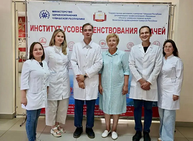 Ординаторы по специальности "Оториноларингология" в ближайшее время приступят к работе в медицинских организациях республики в качестве врачей-стажеров