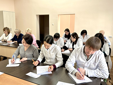 В Институте усовершенствования врачей состоялся выпуск врачей, прошедших первичную профессиональную переподготовку по специальности «Физическая и реабилитационная медицина»