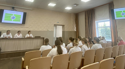 Ординаторы первого года обучения Института усовершенствования врачей посетили Республиканскую детскую клиническую больницу