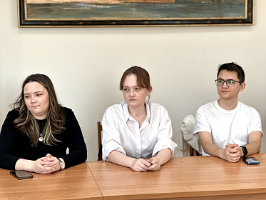 В Институте усовершенствования врачей продолжается цикл встреч ректора Евгении Гурьяновой и главных внештатных специалистов Минздрава Чувашии с ординаторами первого года обучения