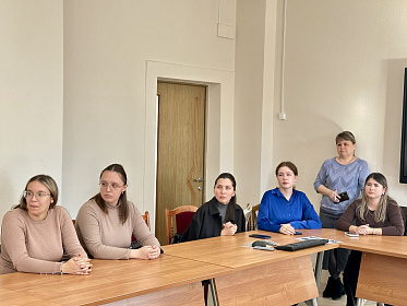 Встреча ректора Института усовершенствования врачей Евгении Гурьяновой с ординаторами первого года обучения