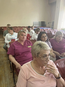 Республиканский кадровый центр по подбору и развитию медицинского персонала провел образовательный интенсив по наставничеству в Новочебоксарской городской больнице