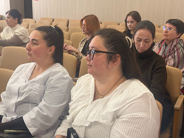 Профессорско-преподавательский состав кафедры педиатрии Института усовершенствования врачей совместно с сотрудниками Республиканской детской клинической больницы провели разбор клинических случаев для врачей-педиатров и ординаторов