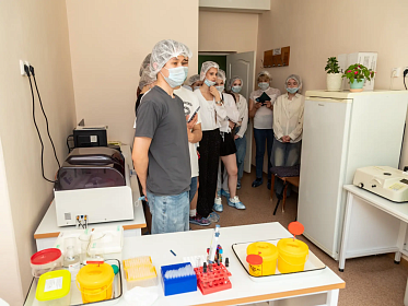 Школьники увидели работу больницы изнутри