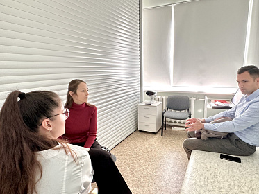 Ординаторы Института усовершенствования врачей успешно проходят аттестацию и получают допуск к работе врачами-стажерами