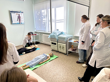 Ординаторы Института усовершенствования врачей проходят обучение на базе современного симуляционно-аккредитационного центра