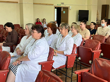 Республиканский кадровый центр по подбору и развитию медицинского персонала провёл образовательный интенсив по наставничеству в Новочебоксарской городской больнице
