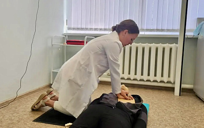 Поздравляем ординаторов с получением допуска к осуществлению медицинской деятельности на должности врача-стажера!