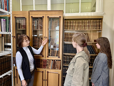 В Республиканской научно-медицинской библиотеке Института усовершенствования врачей проходят "Дни информации" для ординаторов первого года обучения
