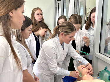 Ординаторы Института усовершенствования врачей проходят обучение на базе современного симуляционно-аккредитационного центра