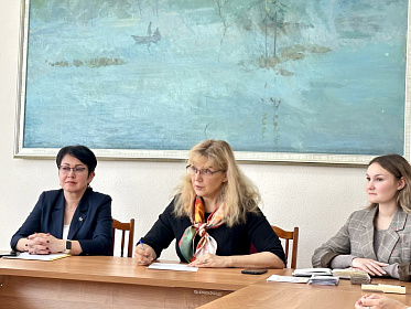 Встреча ректора Института усовершенствования врачей Евгении Гурьяновой с ординаторами первого года обучения