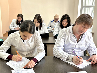 В Институте усовершенствования врачей состоялся выпуск врачей, прошедших первичную профессиональную переподготовку по специальности «Физическая и реабилитационная медицина»