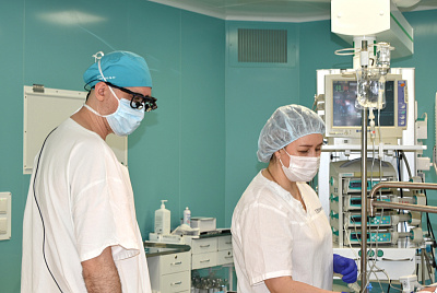 Под руководством федерального наставника хирурги Чувашии провели замену клапана сердца через разрез между рёбрами