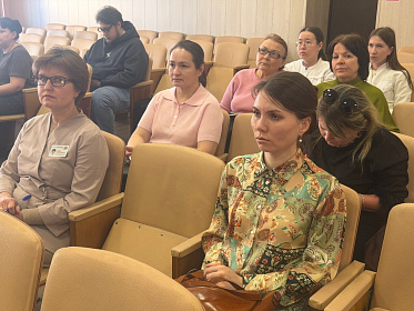 Профессорско-преподавательский состав кафедры педиатрии Института усовершенствования врачей совместно с сотрудниками Республиканской детской клинической больницы провели разбор клинических случаев для врачей-педиатров и ординаторов